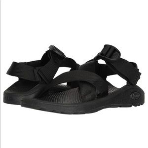 Black Chacos Z cloud
